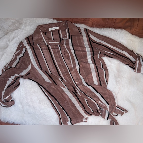 Eden & Olivia Tops - 4/$10 Bundle Sale: EUC Sheer Striped Button Down Tie Waist Top